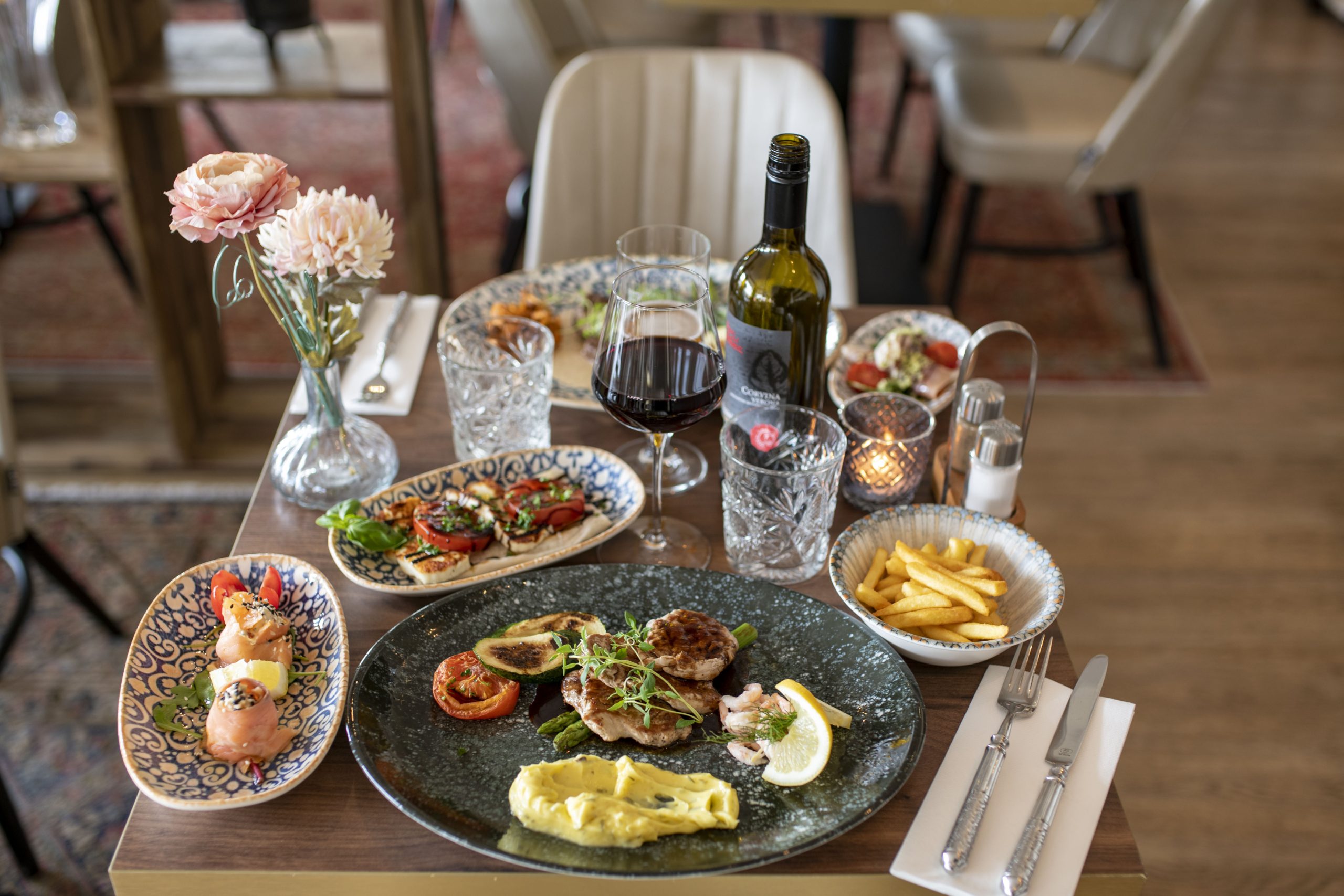 Miklagård, en bra restaurang i Uppsala visar upp sin mat.